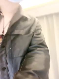 1#绝对极品！颜值美少女！娇小身材白皙皮肤，灵活小舌头舔屌，第一视角抽插无毛穴，主动骑乘位 海报