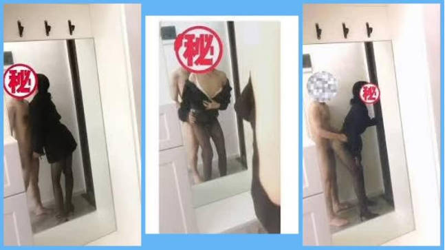 KTV公主黑丝足交，镜子前站立后入，特别骚，风骚气质高挑身材男人看了就想侵犯！ 海报