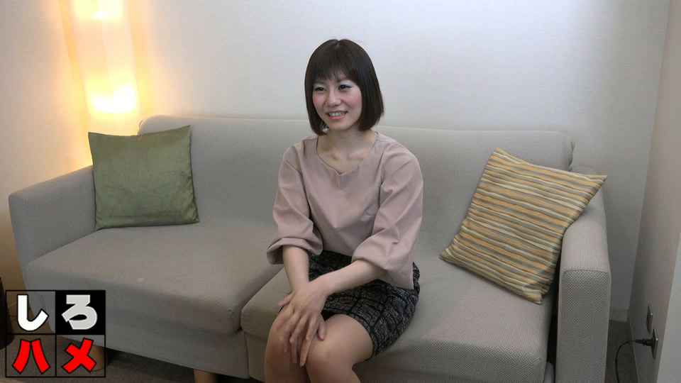 Heydouga -PPV-2 ホンの1ヶ月前に才になったばかりの年生まれから激カワ女子大生まで 海报