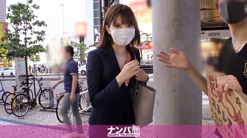 OL保险员不堪压力欲火焚身撕衣解压！铃菜爱音处女作首发200GANA-2298-C超柔软巨乳震颤 海报