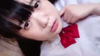 18岁的清瘦美女 海报
