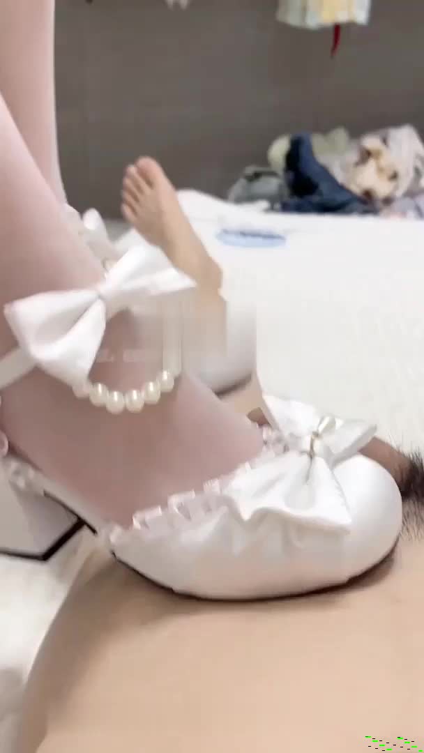 ⚡⚡⚡私密电报群震撼泄密！00后女友，真实LT情侣，未流出剧情第三季，C服定制精选，无套啪啪7 海报