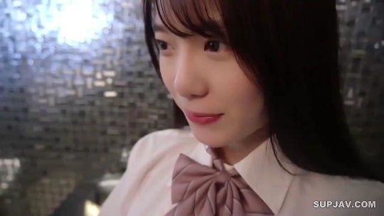 元气满满清纯美眉 海报